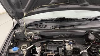 Used 2016 Maruti Suzuki Alto 800 [2012-2016] Lxi Petrol Manual engine ENGINE RIGHT SIDE HINGE & APRON VIEW