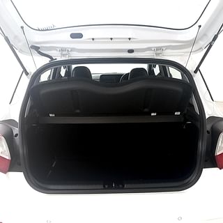 Used 2022 Hyundai Grand i10 Nios Sportz 1.0 Turbo GDI Petrol Manual interior DICKY INSIDE VIEW