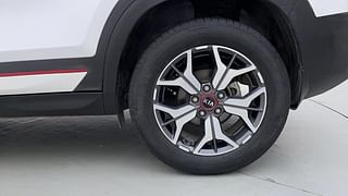 Used 2019 Kia Seltos GTX Plus DCT Petrol Automatic tyres LEFT REAR TYRE RIM VIEW