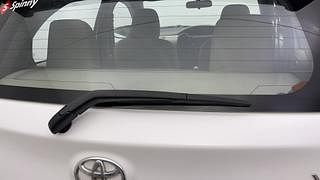 Used 2016 Toyota Etios Liva [2010-2017] V Petrol Manual top_features Rear wiper