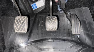 Used 2020 Maruti Suzuki Baleno [2019-2022] Sigma Petrol Petrol Manual interior PEDALS VIEW