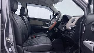Used 2014 Maruti Suzuki Wagon R 1.0 [2010-2019] VXi Petrol Manual interior RIGHT SIDE FRONT DOOR CABIN VIEW