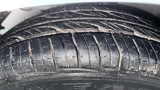Used 2015 Hyundai Eon [2011-2018] Era + Petrol Manual tyres LEFT FRONT TYRE TREAD VIEW