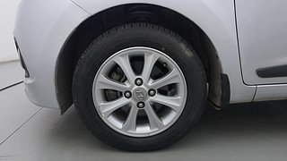 Used 2016 Hyundai Grand i10 [2013-2017] Asta AT 1.2 Kappa VTVT Petrol Automatic tyres LEFT FRONT TYRE RIM VIEW