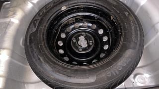 Used 2011 Hyundai i20 [2008-2012] Magna 1.2 Petrol Manual tyres SPARE TYRE VIEW