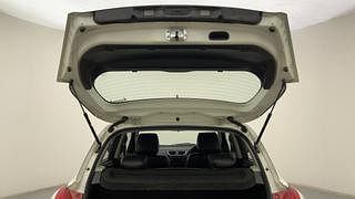 Used 2013 Maruti Suzuki Swift [2011-2017] ZDi Diesel Manual interior DICKY DOOR OPEN VIEW