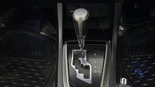 Used 2015 Toyota Corolla Altis [2014-2017] VL AT Petrol Petrol Automatic interior GEAR  KNOB VIEW