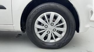 Used 2014 hyundai i10 Sportz 1.1 Petrol Petrol Manual tyres RIGHT FRONT TYRE RIM VIEW