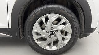Used 2021 Hyundai Creta SX Executive Petrol Petrol Manual tyres RIGHT FRONT TYRE RIM VIEW