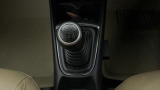 Used 2020 Honda Amaze [2018-2021] 1.2 VX i-VTEC Petrol Manual interior GEAR  KNOB VIEW