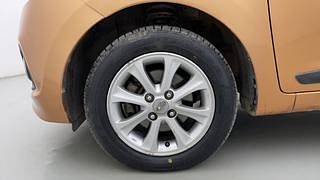Used 2014 Hyundai Grand i10 [2013-2017] Asta 1.1 CRDi Diesel Manual tyres LEFT FRONT TYRE RIM VIEW