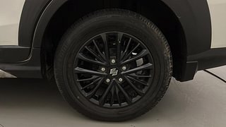 Used 2020 Maruti Suzuki XL6 [2019-2022] Zeta MT Petrol Petrol Manual tyres LEFT REAR TYRE RIM VIEW