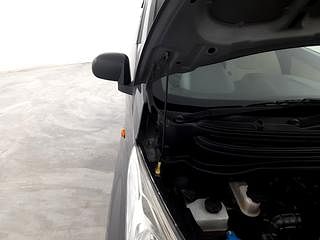Used 2018 Hyundai Eon [2011-2018] Era + Petrol Manual engine ENGINE RIGHT SIDE HINGE & APRON VIEW