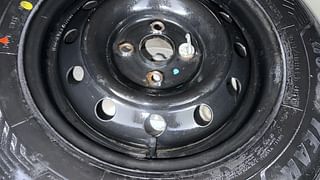 Used 2014 Maruti Suzuki Swift Dzire VXI Petrol Manual tyres SPARE TYRE VIEW