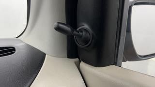 Used 2020 Maruti Suzuki Celerio VXI AMT Petrol Automatic top_features Adjustable ORVM