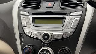 Used 2012 Hyundai Eon [2011-2018] Sportz Petrol Manual top_features Integrated (in-dash) music system