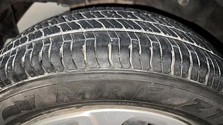 Used 2015 Hyundai Eon [2011-2018] Sportz Petrol Manual tyres RIGHT REAR TYRE TREAD VIEW