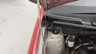 Used 2011 Toyota Etios [2010-2017] VX Petrol Manual engine ENGINE RIGHT SIDE HINGE & APRON VIEW