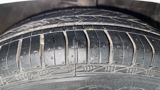 Used 2021 Maruti Suzuki Celerio VXi CNG Petrol+cng Manual tyres RIGHT FRONT TYRE TREAD VIEW