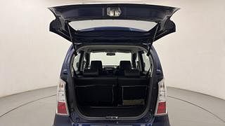 Used 2017 Maruti Suzuki Wagon R 1.0 [2015-2019] VXI+ AMT Petrol Automatic interior DICKY DOOR OPEN VIEW