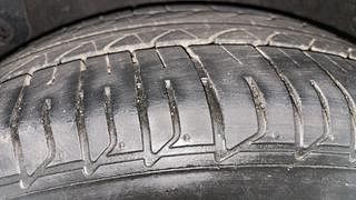 Used 2014 Hyundai Verna [2011-2015] Fluidic 1.6 CRDi SX Opt Diesel Manual tyres RIGHT REAR TYRE TREAD VIEW