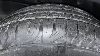 Used 2018 Mahindra TUV300 [2015-2020] T8 mHAWK100 Diesel Manual tyres LEFT REAR TYRE TREAD VIEW