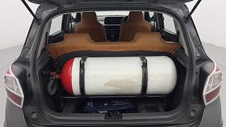 Used 2020 Hyundai Grand i10 Nios Magna 1.2 Kappa VTVT CNG Petrol+cng Manual interior DICKY INSIDE VIEW