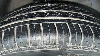 Used 2019 Tata Zest [2014-2019] XE Petrol Petrol Manual tyres RIGHT FRONT TYRE TREAD VIEW