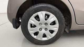 Used 2012 Honda Brio [2011-2016] S(O)MT Petrol Manual tyres RIGHT REAR TYRE RIM VIEW