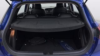 Used 2014 Hyundai Elite i20 [2014-2018] Sportz 1.2 Petrol Manual interior DICKY INSIDE VIEW