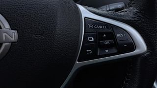 Used 2022 Nissan Magnite XV Premium Turbo (O) Petrol Manual top_features Cruise control
