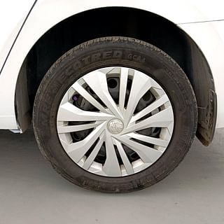 Used 2022 Volkswagen Virtus Comfortline 1.0 TSI MT Petrol Manual tyres LEFT REAR TYRE RIM VIEW