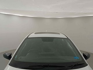 Used 2022 Hyundai i20 N Line N8 1.0 Turbo DCT Petrol Automatic exterior FRONT WINDSHIELD VIEW