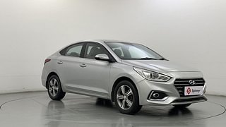 Used 2018 Hyundai Verna [2017-2020] 1.6 CRDI SX + AT Diesel Automatic exterior RIGHT FRONT CORNER VIEW