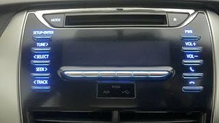 Used 2018 Toyota Yaris [2018-2021] J Petrol Manual top_features Integrated (in-dash) music system