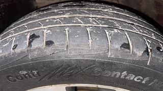 Used 2014 Hyundai Elite i20 [2014-2018] Asta 1.4 CRDI Diesel Manual tyres LEFT FRONT TYRE TREAD VIEW
