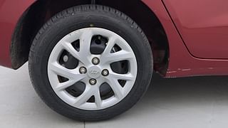 Used 2018 Hyundai Grand i10 [2017-2020] Magna 1.2 Kappa VTVT Petrol Manual tyres RIGHT REAR TYRE RIM VIEW