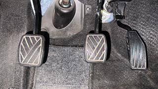 Used 2022 Maruti Suzuki Wagon R 1.0 VXI CNG Petrol+cng Manual interior PEDALS VIEW