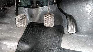 Used 2014 Maruti Suzuki Alto 800 [2012-2016] Vxi Petrol Manual interior PEDALS VIEW