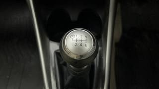 Used 2018 Toyota Yaris [2018-2021] G Petrol Manual interior GEAR  KNOB VIEW