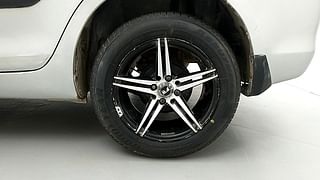 Used 2016 Maruti Suzuki Swift Dzire [2012-2017] ZDI AMT Diesel Automatic tyres LEFT REAR TYRE RIM VIEW