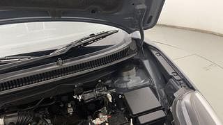 Used 2021 Maruti Suzuki Baleno [2019-2022] Zeta Petrol Petrol Manual engine ENGINE LEFT SIDE HINGE & APRON VIEW