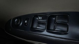 Used 2010 Hyundai i10 [2010-2016] Sportz 1.2 Petrol Petrol Manual top_features Power windows