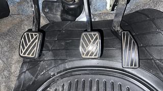 Used 2018 Maruti Suzuki Celerio VXI CNG Petrol+cng Manual interior PEDALS VIEW