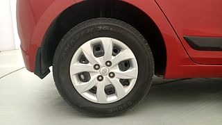Used 2017 Hyundai Elite i20 [2014-2018] Sportz 1.2 Petrol Manual tyres RIGHT REAR TYRE RIM VIEW