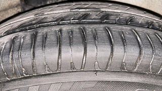 Used 2015 Hyundai i10 [2010-2016] Magna Petrol Petrol Manual tyres LEFT REAR TYRE TREAD VIEW