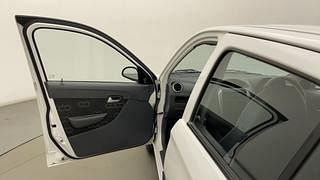 Used 2016 Maruti Suzuki Alto 800 [2012-2016] Lxi Petrol Manual interior LEFT FRONT DOOR OPEN VIEW