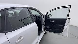 Used 2015 Volkswagen Polo [2015-2019] Trendline 1.2L (P) Petrol Manual interior RIGHT FRONT DOOR OPEN VIEW
