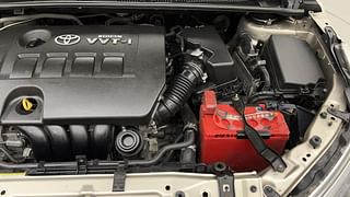 Used 2016 Toyota Corolla Altis [2014-2017] G Petrol Petrol Manual engine ENGINE LEFT SIDE VIEW