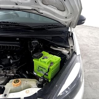 Used 2019 Tata Tiago [2018-2020] Revotron XZ Plus Petrol Manual engine ENGINE LEFT SIDE HINGE & APRON VIEW